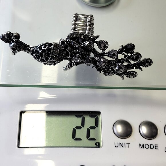 Rhinestones Peacock Ring Stretch Band - Picture 9 of 10